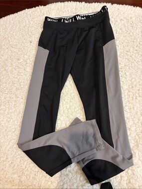Black and Gray Athletic Leggings